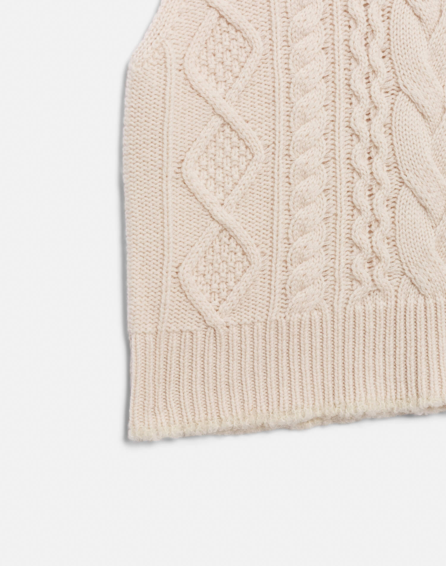 Cable Turtleneck Vest, White