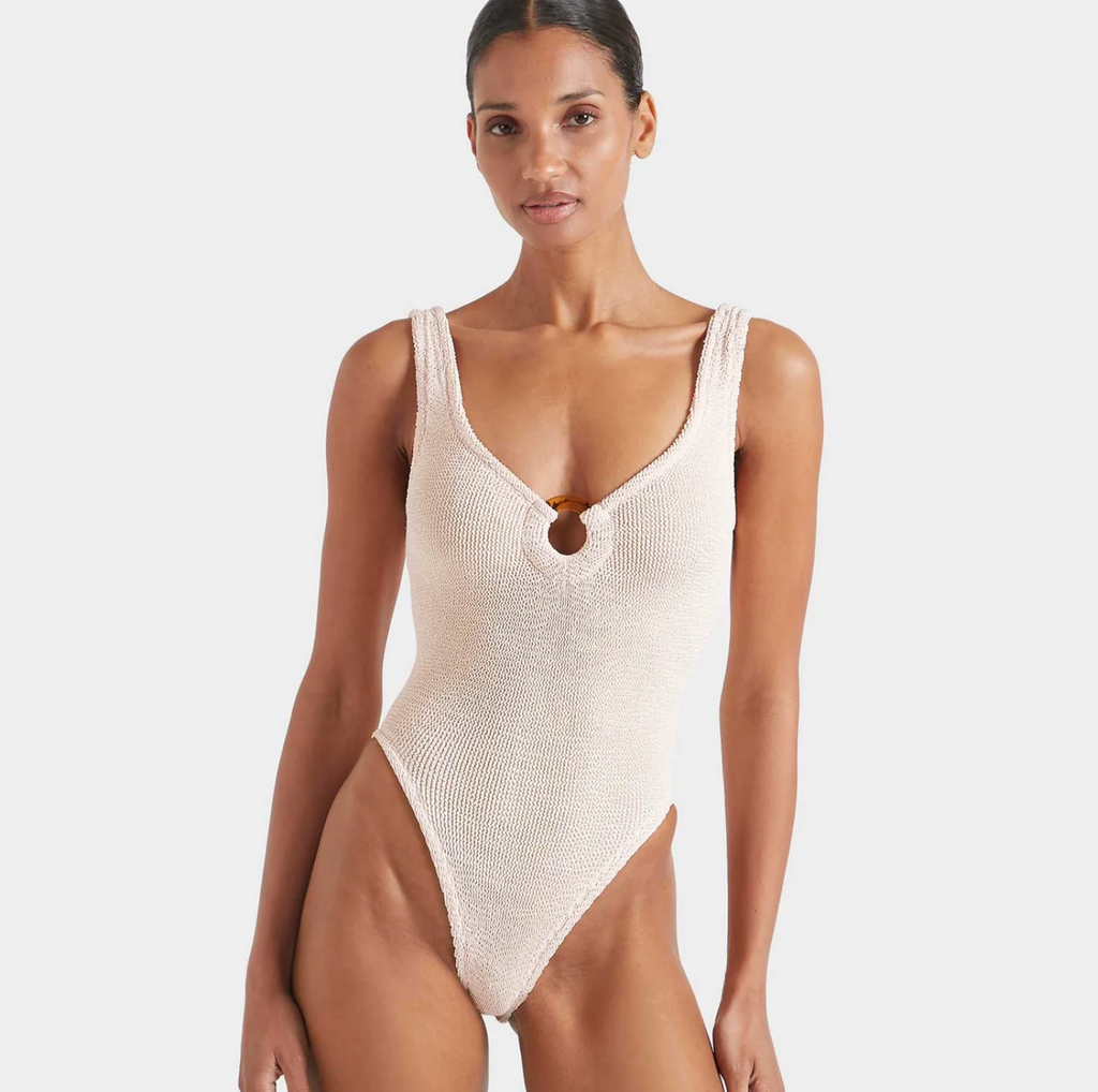 Celine One Piece, Blush